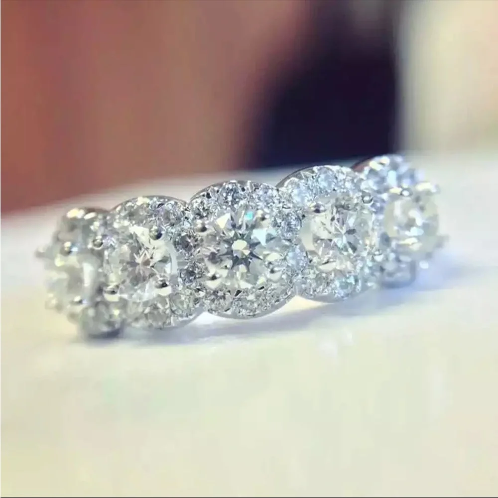 New 925 Silver Graceful Lady Engagement Wedding Diamond Chic Ring